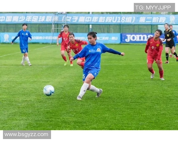 足球明星与孩子们的趣味互动精彩瞬间合集视频 足球明星与孩子们的趣味互动精彩瞬间合集视频