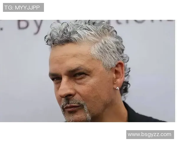 悼念巴西足球传奇明星的离世与他辉煌一生的回顾与影响